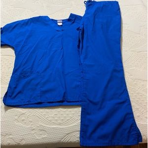 6 pairs of Ladies Cherokee scrubs sz Large